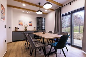 House Vuk