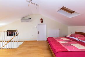 Apartments Rada i Stanislav