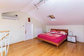 Apartments Rada i Stanislav