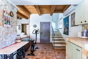House Rada i Stanisav