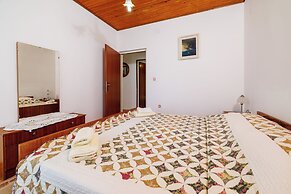 Apartments Nikolina J
