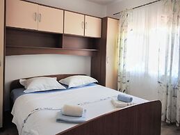 Apartments Nikolina J