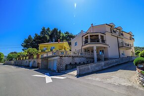 Apartments Nikolina J
