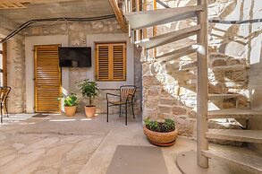 House Hidden Beauty