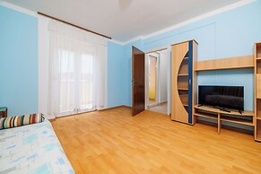 Apartments Milorad M