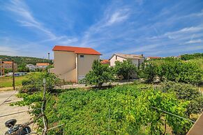 Apartments Milorad M