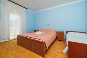 Apartments Milorad M