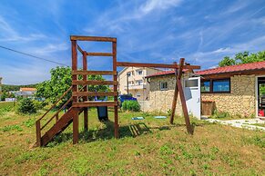 Apartments Milorad M