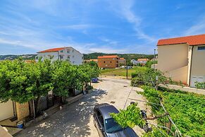 Apartments Milorad M