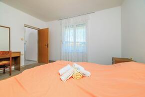 Apartments Milorad M