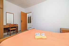 Apartments Milorad M