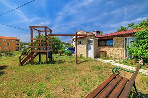 Apartments Milorad M