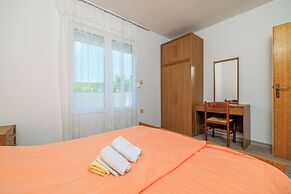 Apartments Milorad M