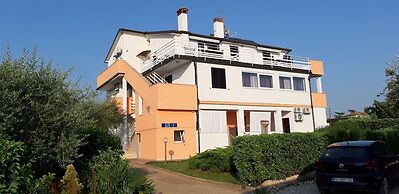 Apartments Emil