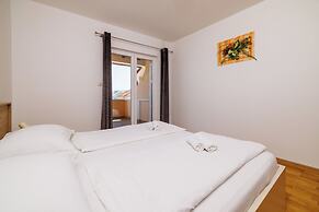 Apartments Ruzica F