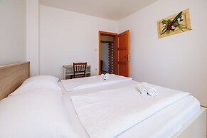 Apartments Ruzica F