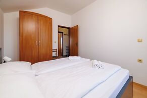 Apartments Ruzica F