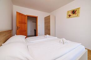 Apartments Ruzica F