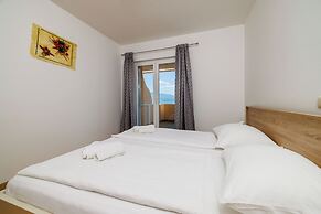 Apartments Ruzica F