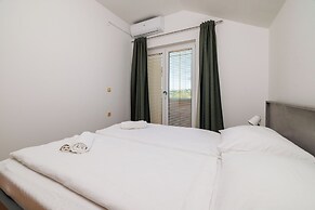 Apartments Ruzica F