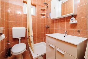 Apartments Ruzica F