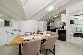 Apartments Mirjana T