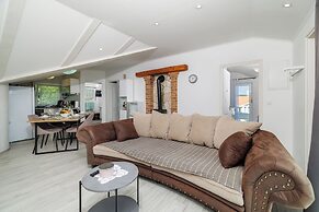 Apartments Mirjana T