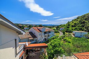 Apartments Mirjana T