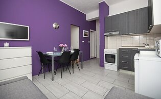 Apartment Love