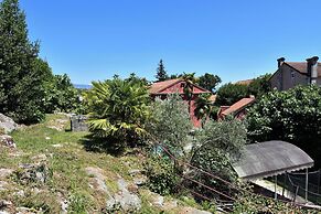 House Iva i Ella