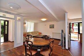 House Iva i Ella