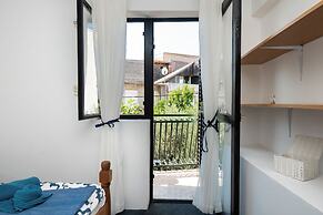 House Brunac With Parking