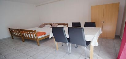 Apartments Rucmarin