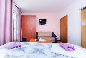 Rooms Mladen P