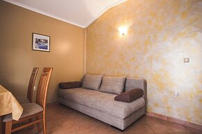 Apartments Anamarija S
