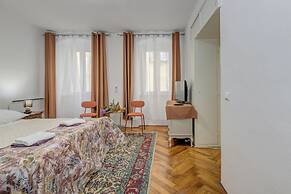 Apartment Mirta
