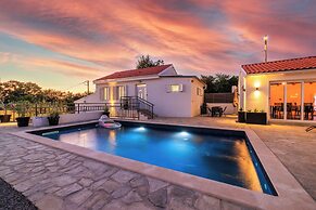House Scaena
