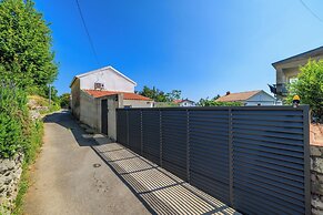 House Scaena