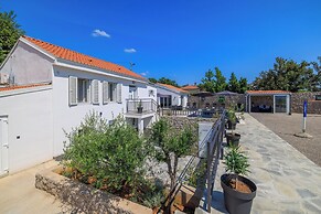 House Scaena