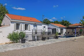 House Scaena