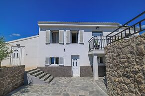 House Scaena