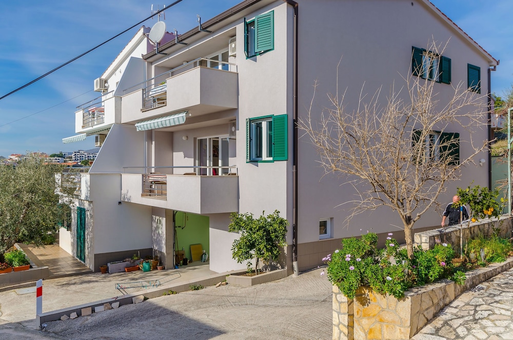 Apartments Modric