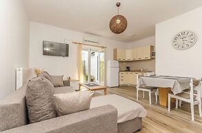House Sanja