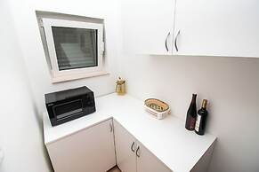 Apartment Villa Zlatna