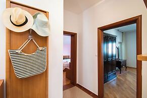 Apartment Villa Zlatna