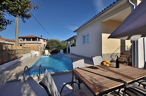 Villa Mirka