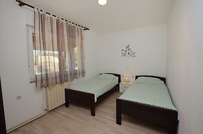 Villa Mirka