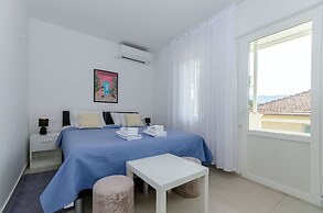 Apartments Pleasures