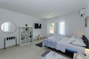 Apartments Pleasures