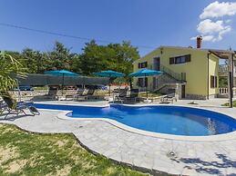 House House Vema